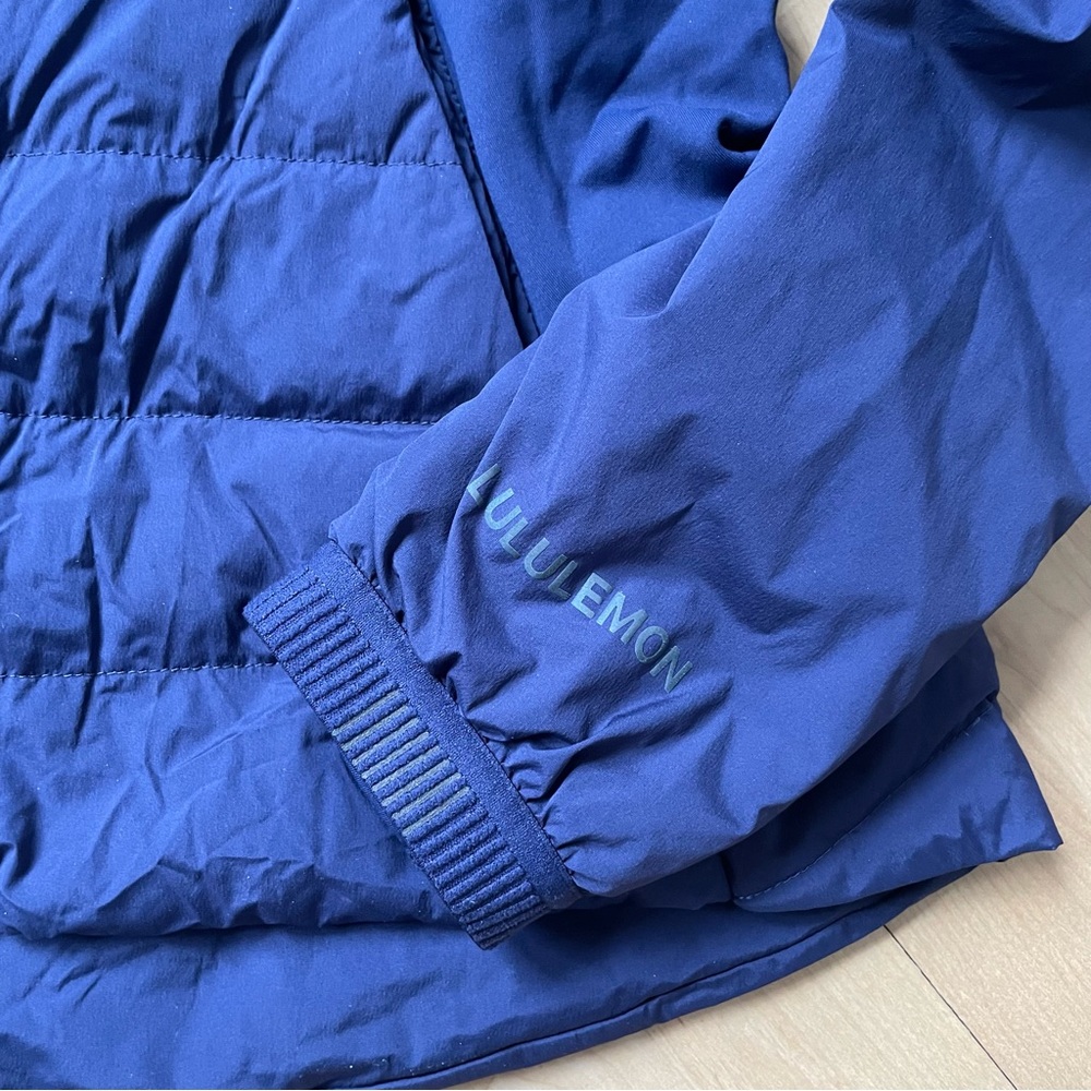 Lululemon down for it all jacket - image 4